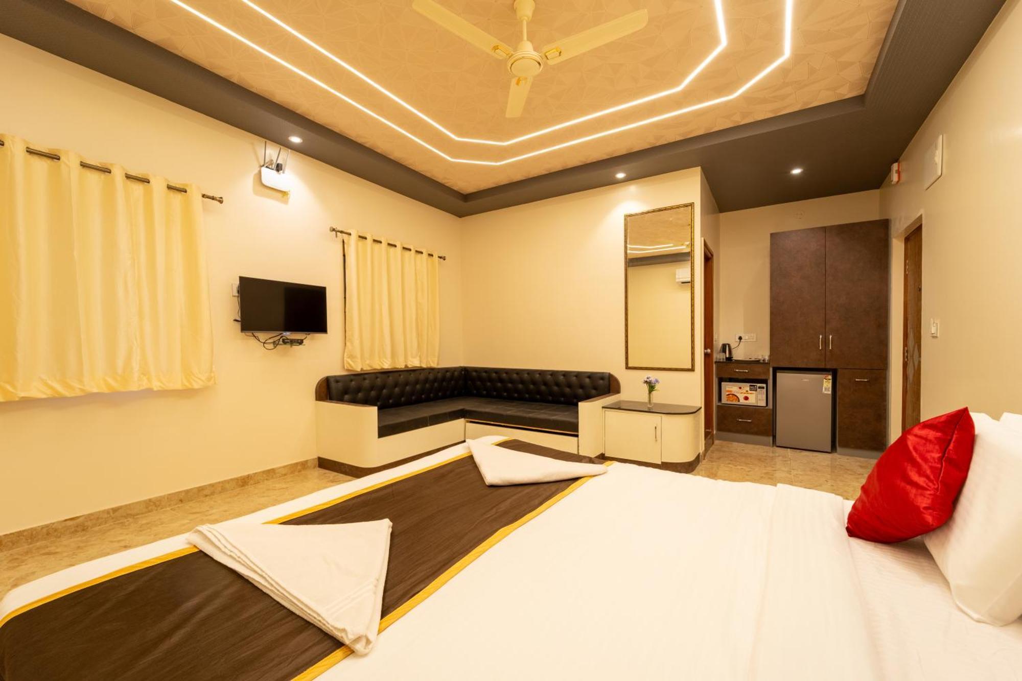 Seasons Suites - Hbr Бенґалуру Номер фото