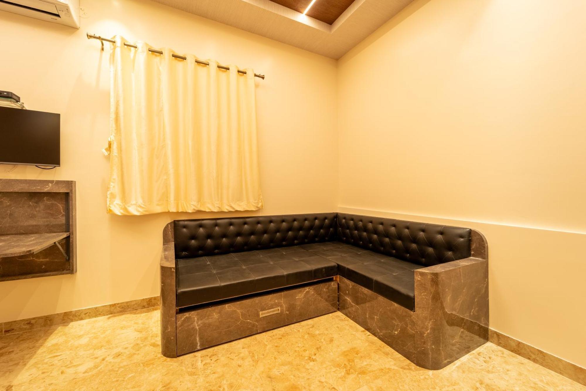 Seasons Suites - Hbr Бенґалуру Номер фото