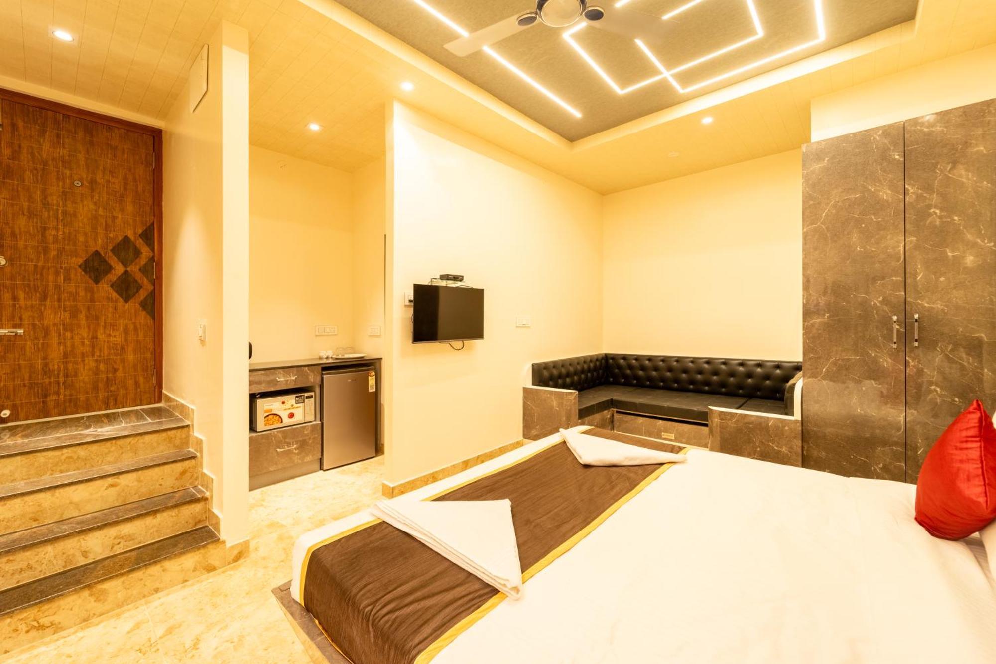 Seasons Suites - Hbr Бенґалуру Номер фото