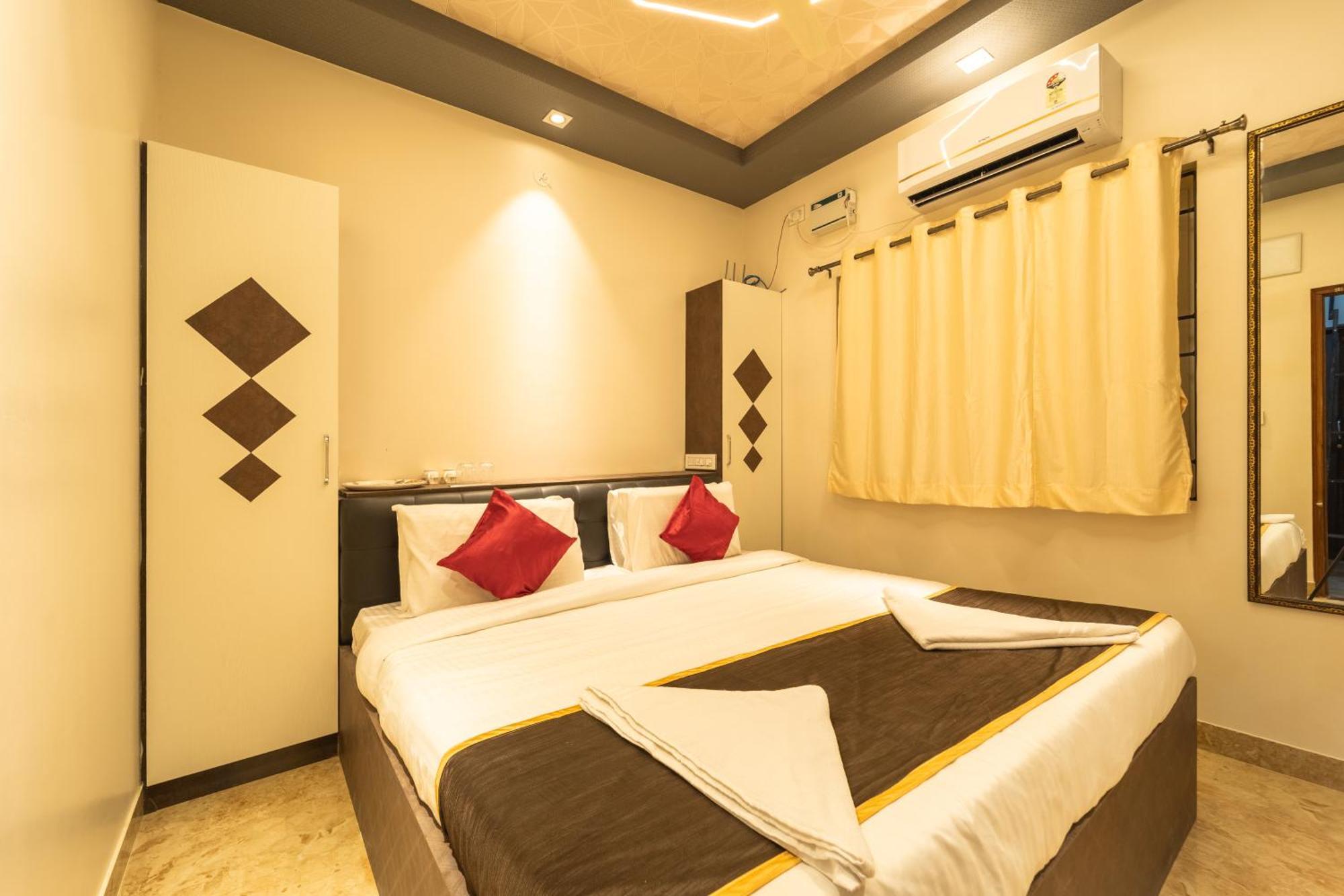 Seasons Suites - Hbr Бенґалуру Номер фото