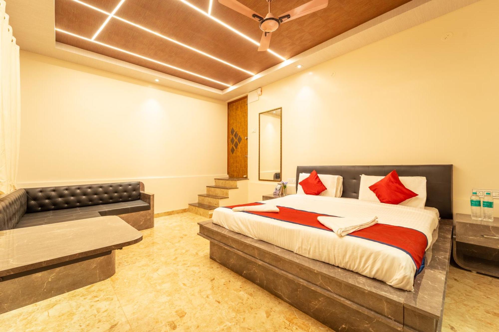 Seasons Suites - Hbr Бенґалуру Номер фото