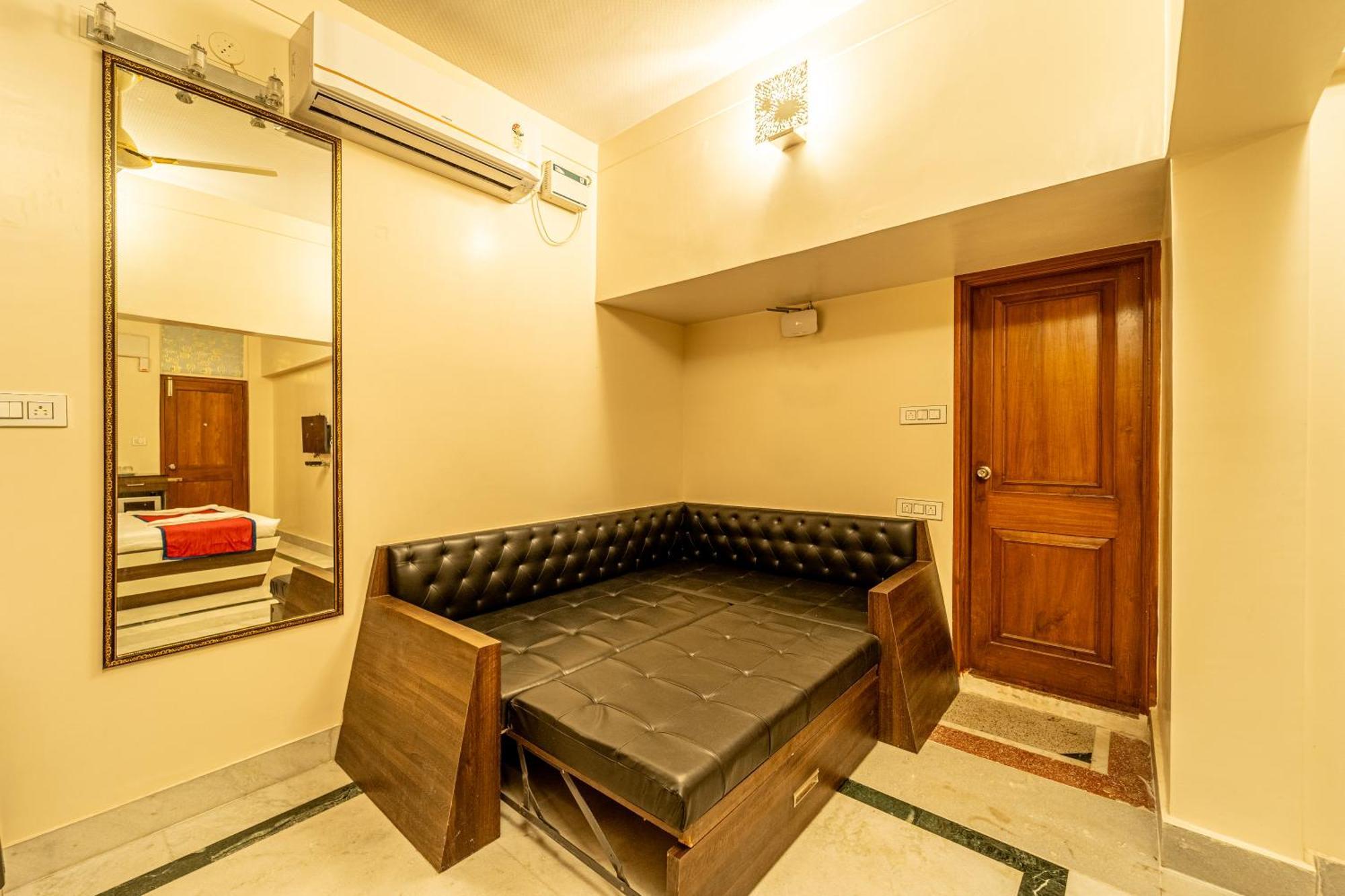 Seasons Suites - Hbr Бенґалуру Номер фото